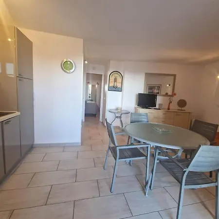 Apartment Le Hameau Yourhosthelper Saint-Raphael (Var)